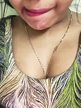 Snapshot of Sania-Love chatting on 18, 3, 2025 Sania-Love online show from 18, 3, 2025