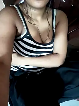 Snapshot of Sania-Love chatting on 20, 3, 2025 Sania-Love online show from 20, 3, 2025