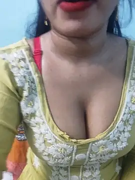 Snapshot of Sania-Love chatting on 22, 9, 2025 Sania-Love online show from 22, 9, 2025