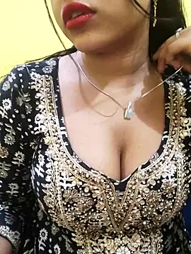 Snapshot of Sania-Love chatting on 17, 10, 2025 Sania-Love online show from 17, 10, 2025