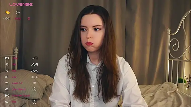 LoraDevon online show from 7, 2, 2025