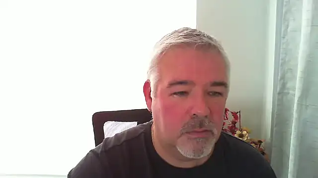 Snapshot of aarosteev2 chatting on 10, 1, 2025 aarosteev2 online show from 10, 1, 2025