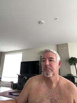 Snapshot of aarosteev2 chatting on 7, 3, 2025 aarosteev2 online show from 7, 3, 2025