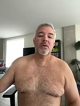 Snapshot of aarosteev2 chatting on 10, 3, 2025 aarosteev2 online show from 10, 3, 2025