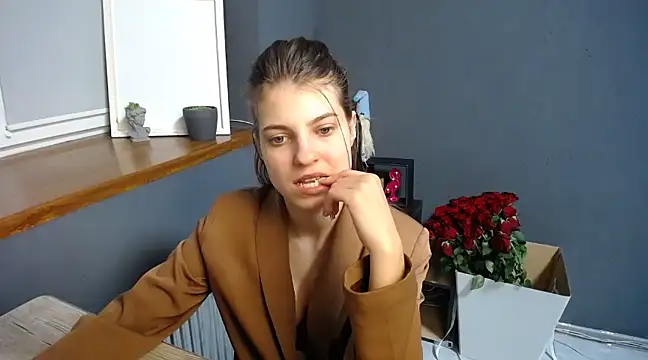 Snapshot of felicity_gold chatting on 18, 2, 2025 felicity gold online show from 18, 2, 2025