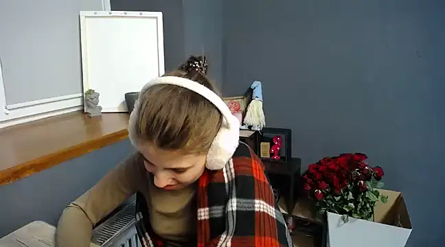 Snapshot of felicity_gold chatting on 22, 2, 2025 felicity gold online show from 22, 2, 2025