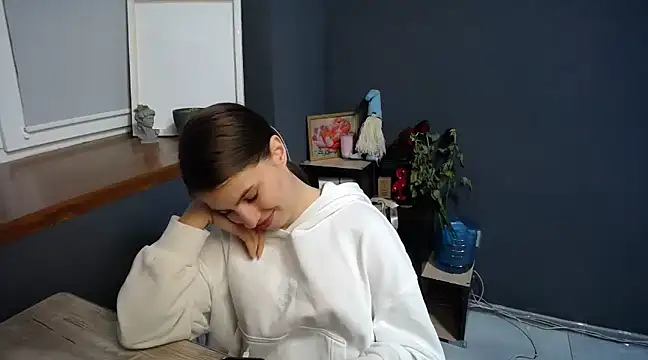 Snapshot of felicity_gold chatting on 5, 3, 2025 felicity gold online show from 5, 3, 2025