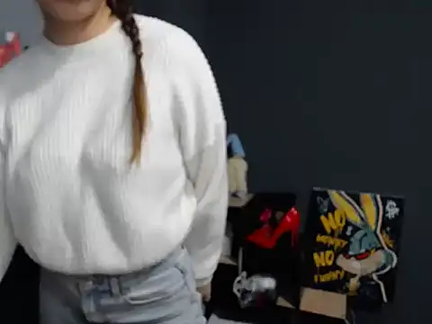 Snapshot of felicity_gold chatting on 2, 12, 2025 felicity gold online show from 2, 12, 2025