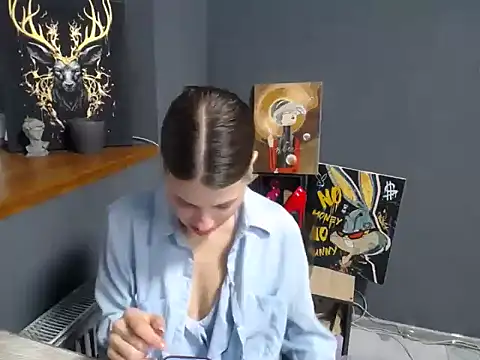 felicity gold online show from 10, 3, 2026