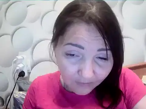 ClaireSunset online show from 2, 4, 2026