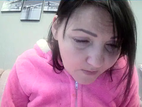 ClaireSunset online show from 17, 5, 2026