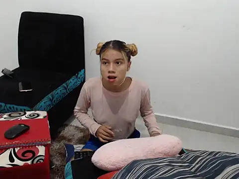 Naomi991 online show from 7, 2, 2025