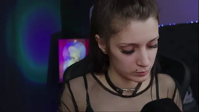 Snapshot of Kathleen_Meow chatting on 11, 12, 2024 Kathleen Meow online show from 11, 12, 2024