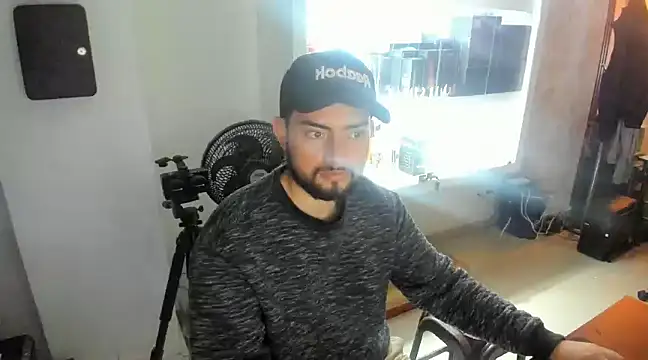Leandro GB online show from 10, 2, 2025