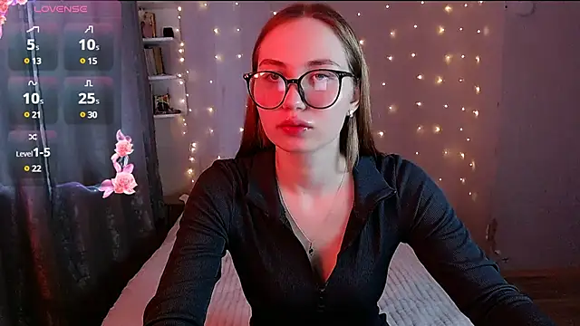 Snapshot of Miya_Mark chatting on 28, 1, 2025 Miya Mark online show from 28, 1, 2025