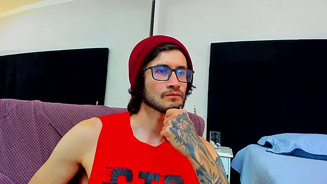 Loggan donnelly online show from 16, 2, 2025