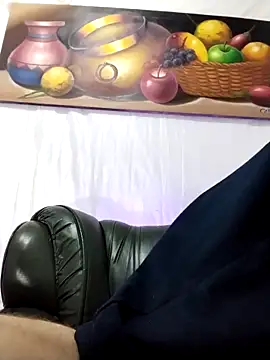 Snapshot of Loggan_donnelly chatting on 22, 4, 2026 Loggan donnelly online show from 22, 4, 2026