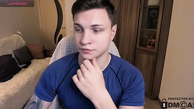 Snapshot of handsome_guy01 chatting on 19, 11, 2025 handsome guy01 online show from 19, 11, 2025