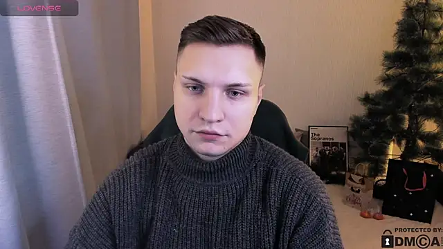 Snapshot of handsome_guy01 chatting on 5, 1, 2026 handsome guy01 online show from 5, 1, 2026