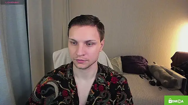 handsome guy01 online show from 12, 7, 2026