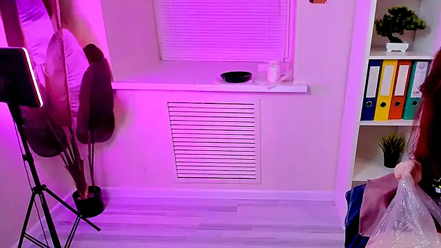 CarolGiggly online show from 23, 11, 2025