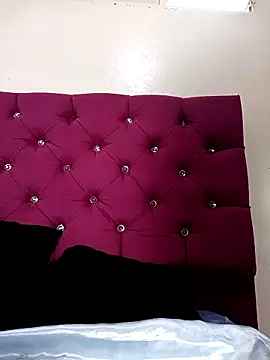 tiffany Bitch online show from 26, 10, 2025