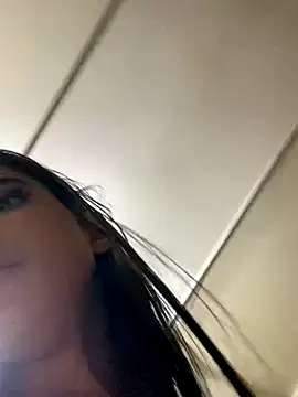 Praga Pink online show from 8, 12, 2024