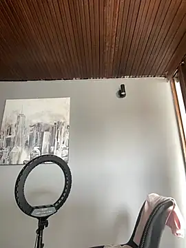 Praga Pink online show from 14, 1, 2025