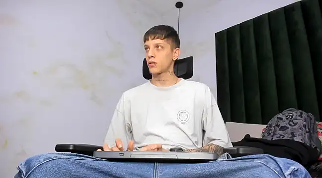 Snapshot of Adam_hard_ chatting on 26, 2, 2025 Adam hard online show from 26, 2, 2025