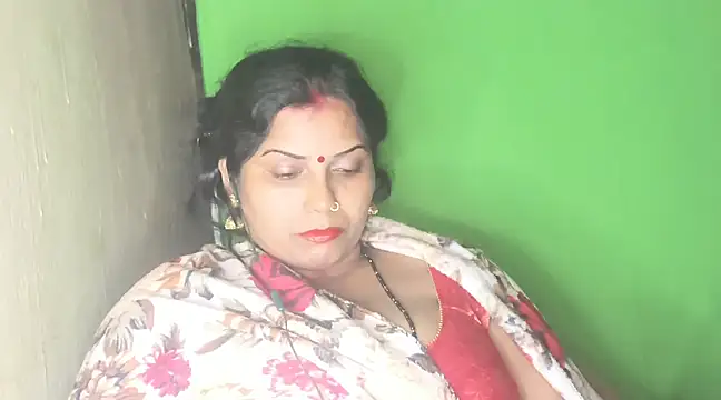 Snapshot of mamoni91 chatting on 5, 1, 2025 mamoni91 online show from 5, 1, 2025