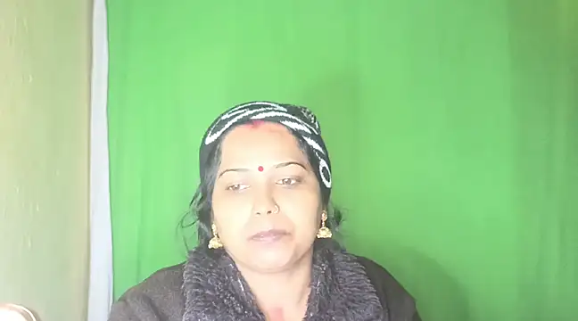 Snapshot of mamoni91 chatting on 10, 1, 2025 mamoni91 online show from 10, 1, 2025