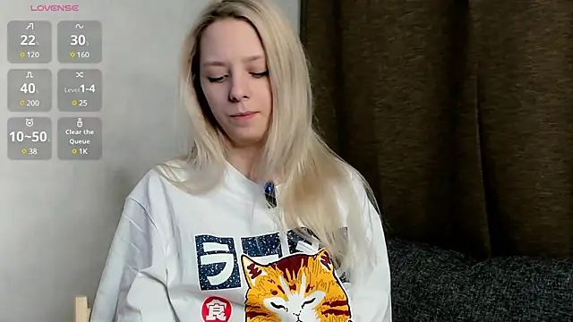 Snapshot of EngelFugler chatting on 10, 3, 2025 EngelFugler online show from 10, 3, 2025