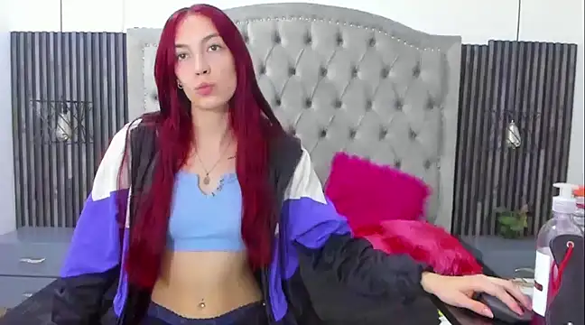 danna flame online show from 7, 1, 2025