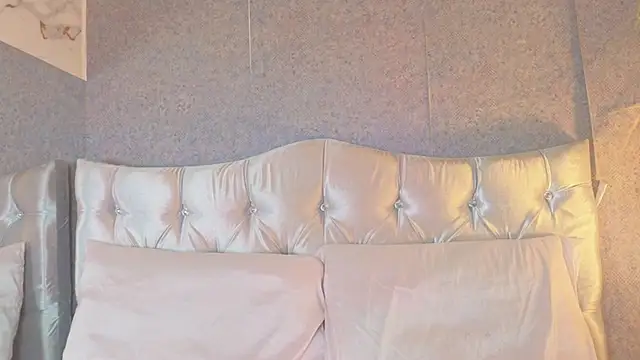 GABYTAYLOR  online show from 17, 4, 2026