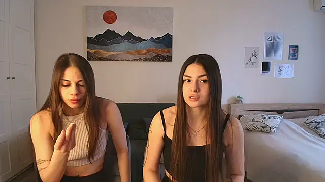 ShySonya online show from 13, 4, 2026