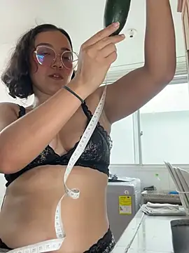 Snapshot of Kay_LustyWife chatting on 30, 1, 2025 Kay LustyWife online show from 30, 1, 2025