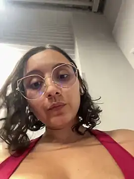 Snapshot of Kay_LustyWife chatting on 22, 3, 2025 Kay LustyWife online show from 22, 3, 2025