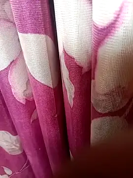 Snapshot of mohan555 chatting on 22, 9, 2025 mohan555 online show from 22, 9, 2025