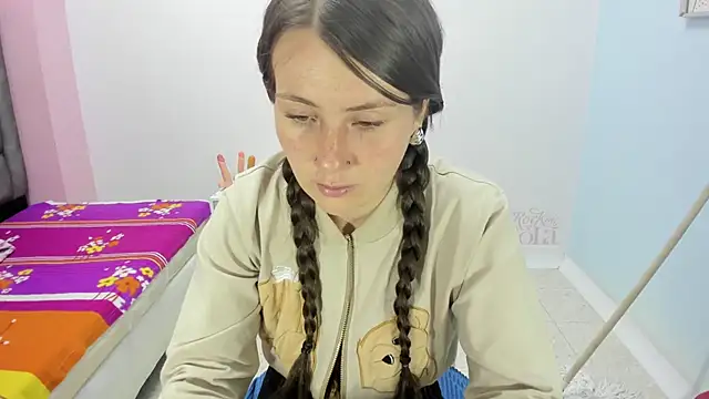 lauren rios7 online show from 18, 10, 2025