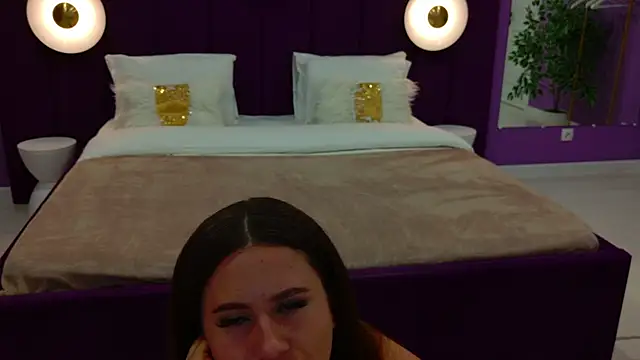 milaleoneli online show from 22, 3, 2025