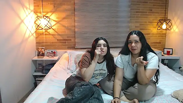 Scarlett Jazmin online show from 14, 11, 2025
