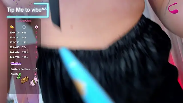 Mayzzie online show from 12, 9, 2025