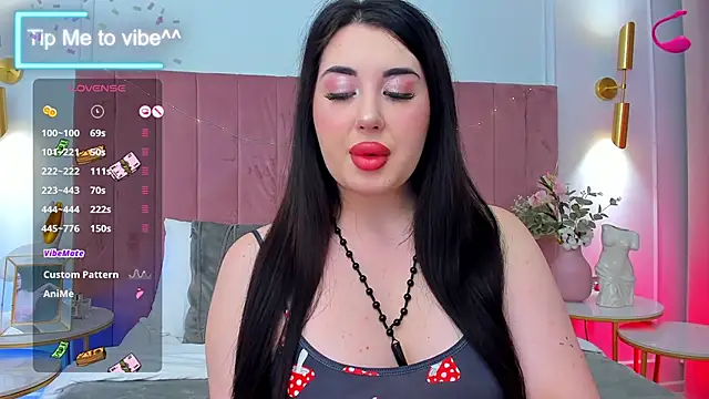 Mayzzie online show from 21, 9, 2025