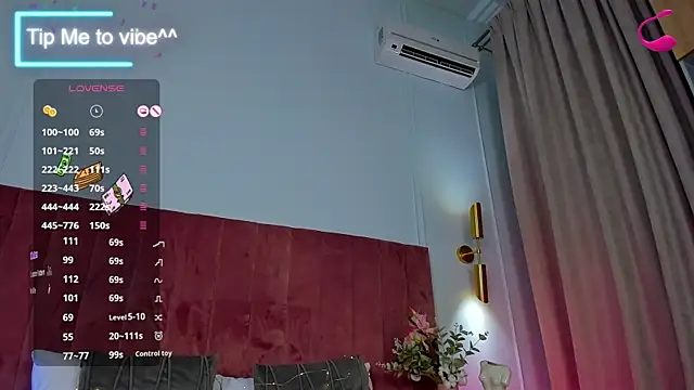 Mayzzie online show from 1, 10, 2025