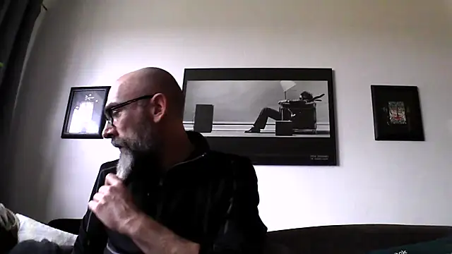 Snapshot of Kingsscepter chatting on 24, 1, 2025 Kingsscepter online show from 24, 1, 2025