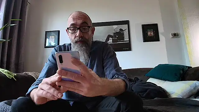 Snapshot of Kingsscepter chatting on 6, 2, 2025 Kingsscepter online show from 6, 2, 2025