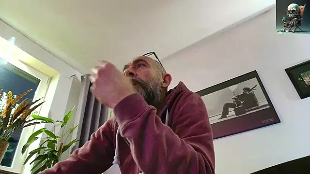 Snapshot of Kingsscepter chatting on 9, 2, 2025 Kingsscepter online show from 9, 2, 2025