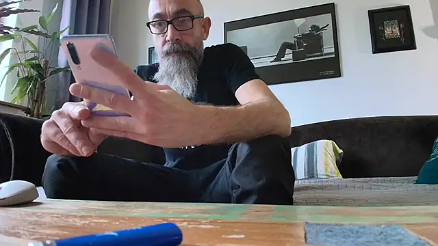 Snapshot of Kingsscepter chatting on 11, 2, 2025 Kingsscepter online show from 11, 2, 2025