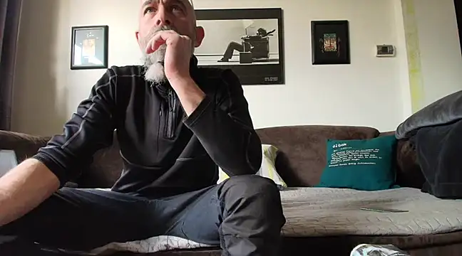 Snapshot of Kingsscepter chatting on 18, 2, 2025 Kingsscepter online show from 18, 2, 2025