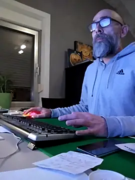 Snapshot of Kingsscepter chatting on 19, 2, 2025 Kingsscepter online show from 19, 2, 2025